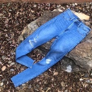 Abercrombie & Fitch high rise jean legging